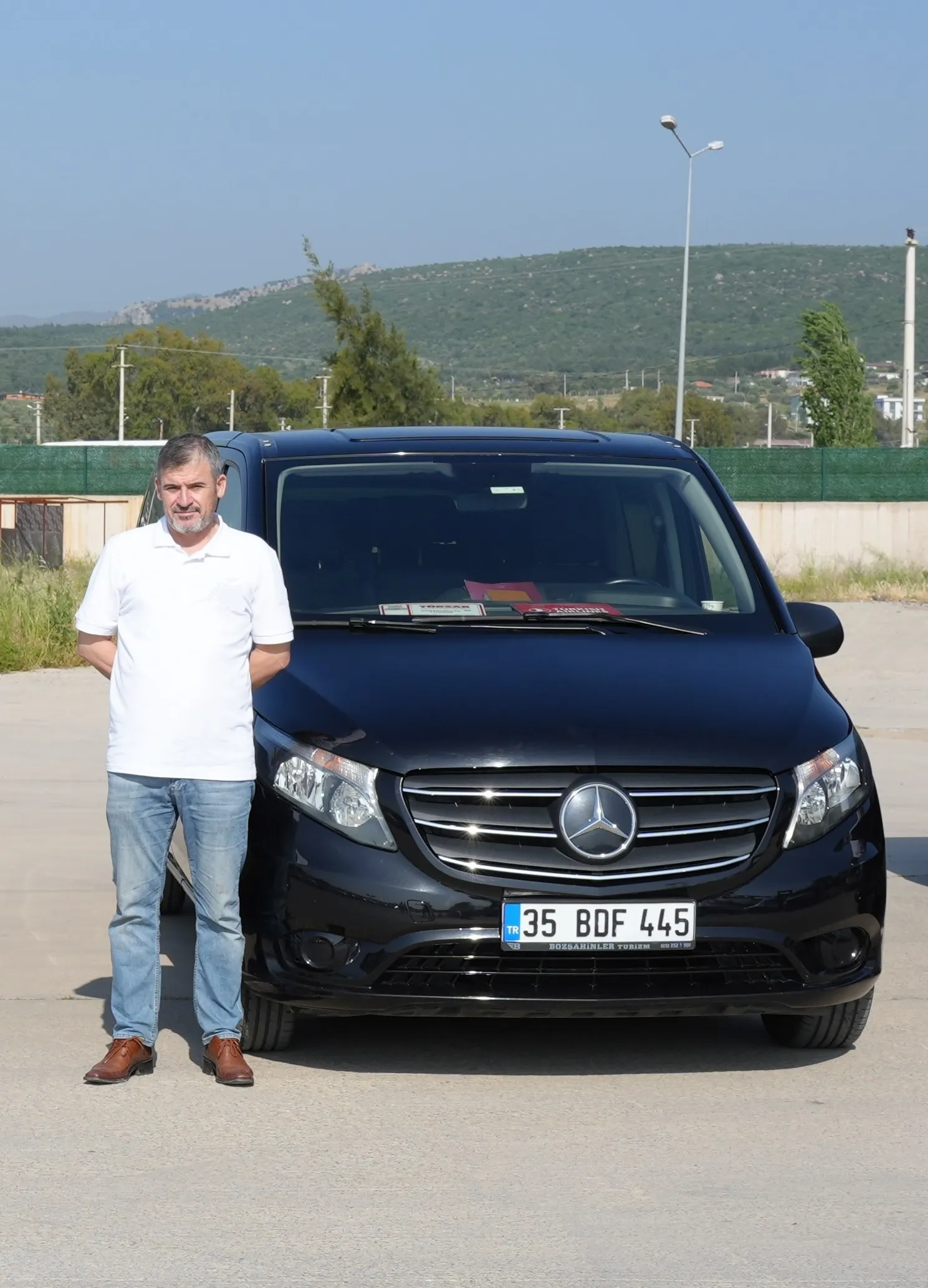 İzmir havalimanı Kuşadası taksi hizmeti Mercedes V-Class